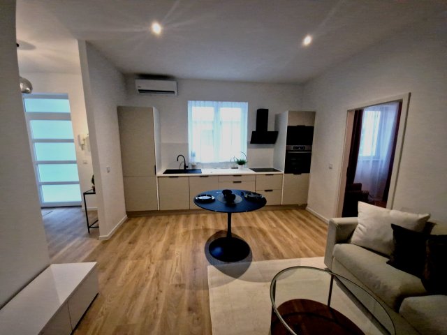 Eladó téglalakás, Budapesten, IX. kerületben, Ipar utcában