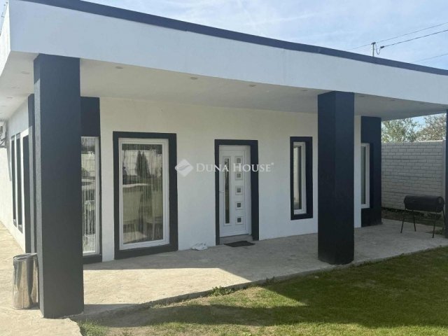 Eladó családi ház, Érden 62.9 M Ft, 3 szobás