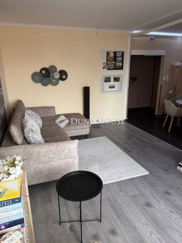 Eladó panellakás, Budapesten, XVII. kerületben, Újlak utcában