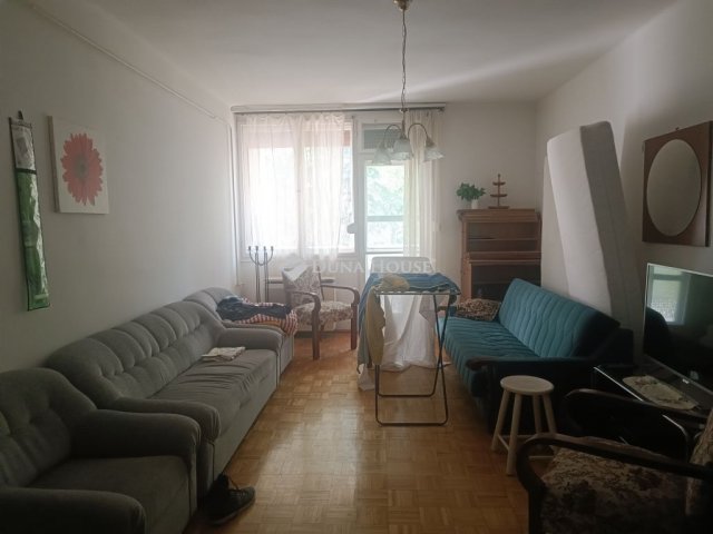 Eladó téglalakás, Békéscsabán 27.9 M Ft, 2 szobás