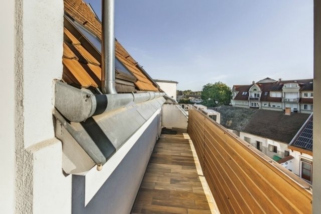 Eladó téglalakás, Kecskeméten 64.9 M Ft, 6 szobás