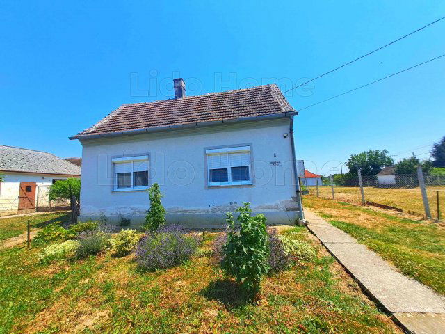 Eladó családi ház, Szepetneken 28 M Ft, 3 szobás