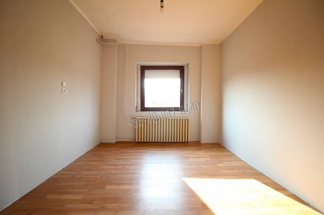 Eladó családi ház, Sarkadon 11.5 M Ft, 3 szobás