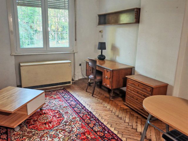 Kiadó téglalakás, albérlet, Pécsett 120 E Ft / hó, 2 szobás