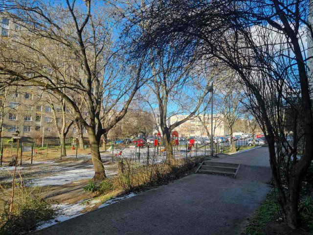 Eladó panellakás, Tatabányán 30.4 M Ft, 1+1 szobás