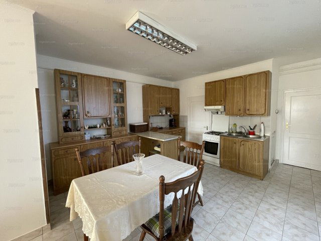 Eladó családi ház, Debrecenben, Salétrom utcában 99.5 M Ft