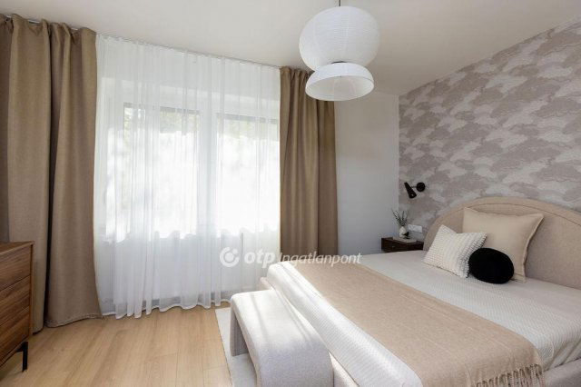 Eladó téglalakás, Budapesten, II. kerületben 129.9 M Ft