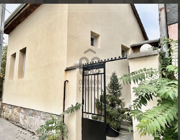 Eladó téglalakás, Budapesten, XXI. kerületben 27.9 M Ft