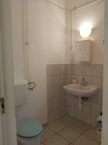 Eladó családi ház, Jákón 18.5 M Ft, 1 szobás