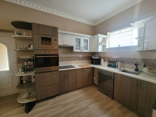 Eladó családi ház, Szabadszentkirályon 44.9 M Ft, 2+1 szobás