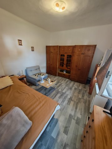 Eladó családi ház, Táskán 27.9 M Ft, 3 szobás