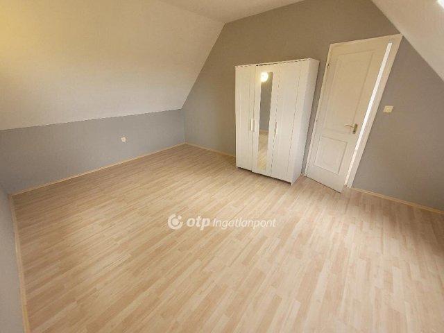 Eladó nyaraló, Budapesten, XXII. kerületben 98 M Ft, 4 szobás