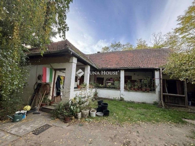 Eladó mezogazdasagi ingatlan, Sülysápon 24 M Ft, 2 szobás