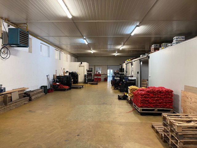 Eladó ipari ingatlan, Siófokon 498 M Ft / költözzbe.hu