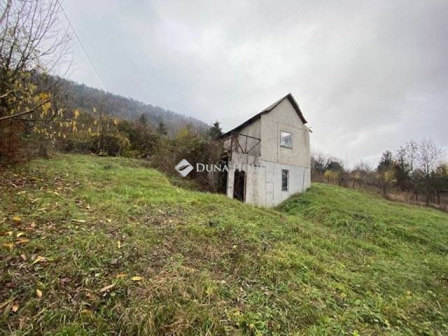 Eladó telek, Budapesten, III. kerületben 45 M Ft