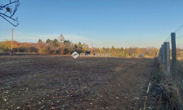 Eladó telek, Pécsváradon 8.9 M Ft / költözzbe.hu