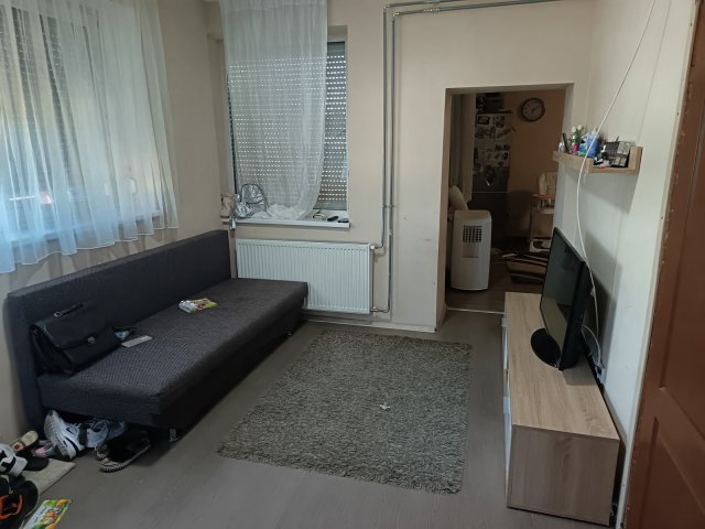 Eladó családi ház, Sényőn 34.99 M Ft, 2 szobás