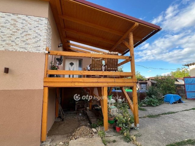 Eladó családi ház, Dorogházán 43 M Ft, 4 szobás