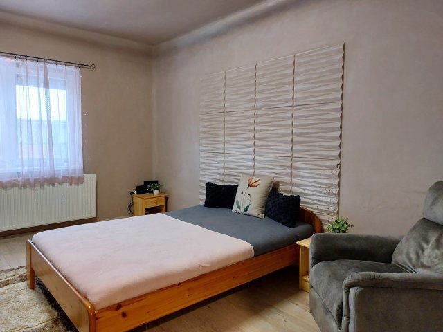 Eladó családi ház, Szolnokon 41.8 M Ft, 2 szobás