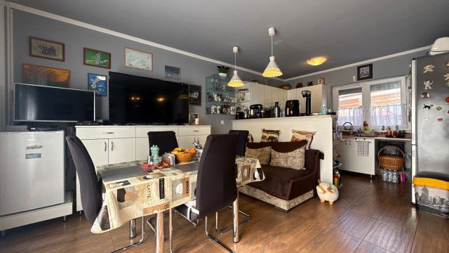 Eladó családi ház, Hatvanban 67.9 M Ft, 2 szobás