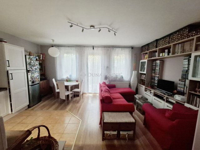 Eladó sorház, Fóton 99.8 M Ft, 4 szobás / költözzbe.hu