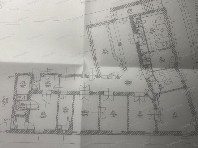 Eladó iroda, Kecskeméten 260 M Ft, 10 szobás