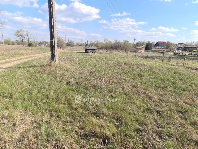 Eladó telek, Szigetszentmiklóson 39.9 M Ft / költözzbe.hu