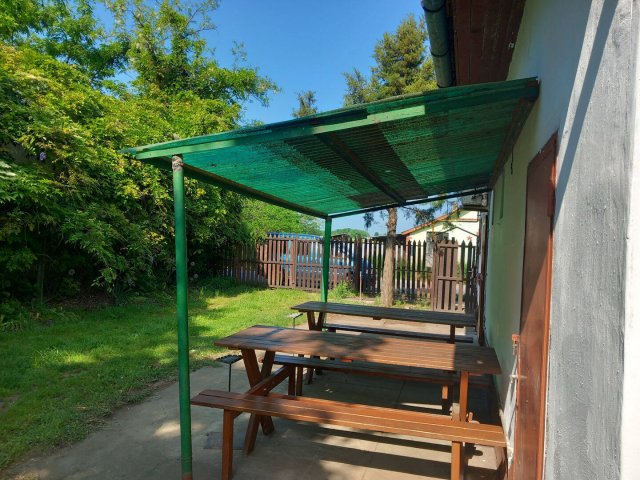 Eladó üzlethelyiség, Csanádapácán 16.5 M Ft