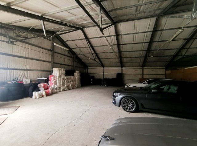 Kiadó ipari ingatlan, Nyíregyházán 220 E Ft / hó, 1 szobás