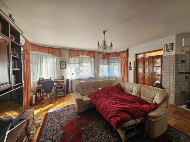 Eladó családi ház, Budapesten, XVIII. kerületben 125 M Ft