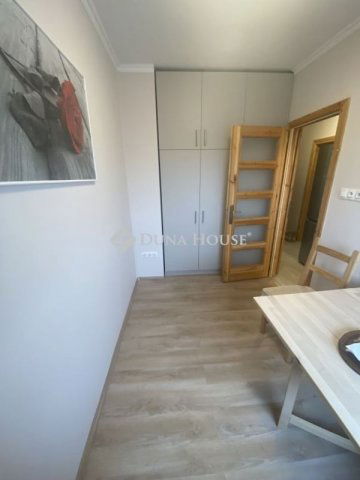 Kiadó panellakás, albérlet, Budapesten, IV. kerületben, 2 szobás