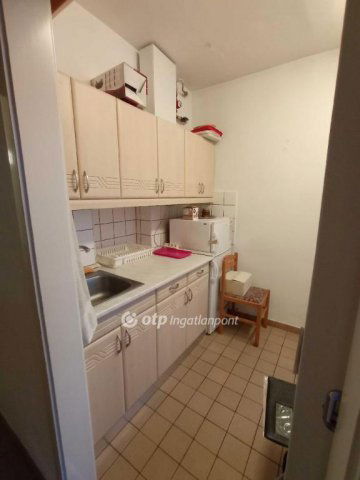 Eladó iroda, Kecskeméten 225 M Ft / költözzbe.hu