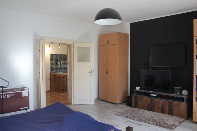 Eladó családi ház, Fertőszentmiklóson 56.9 M Ft, 2 szobás