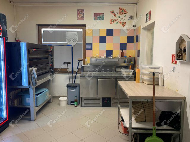 Eladó üzlethelyiség, Toronyon 30 M Ft / költözzbe.hu