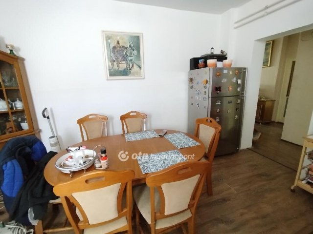 Eladó családi ház, Mohácson 85 M Ft, 3 szobás