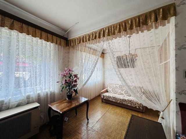 Eladó téglalakás, Budapesten, IX. kerületben 62.9 M Ft, 4 szobás