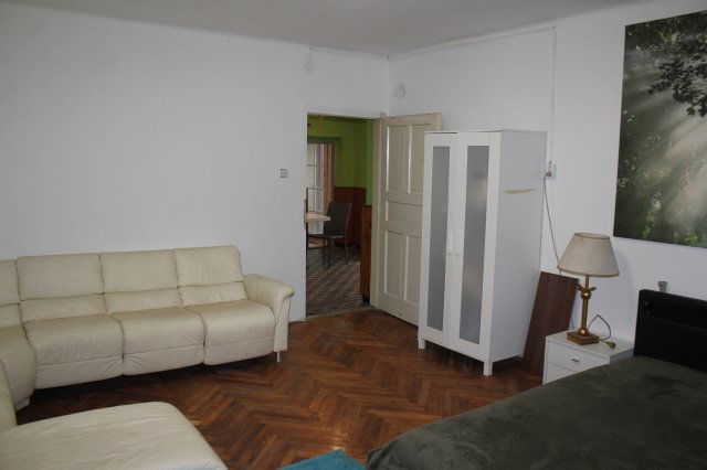 Eladó családi ház, Szanyon 24.9 M Ft, 2 szobás