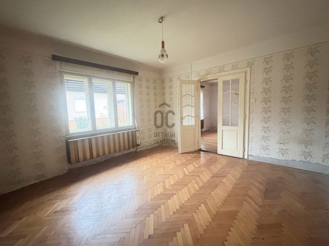 Eladó családi ház, Cegléden 44.9 M Ft, 3 szobás