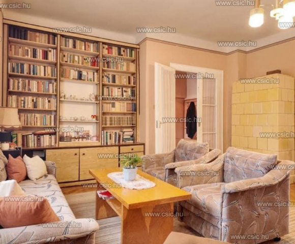 Eladó családi ház, Szentendrén 147.9 M Ft, 4 szobás