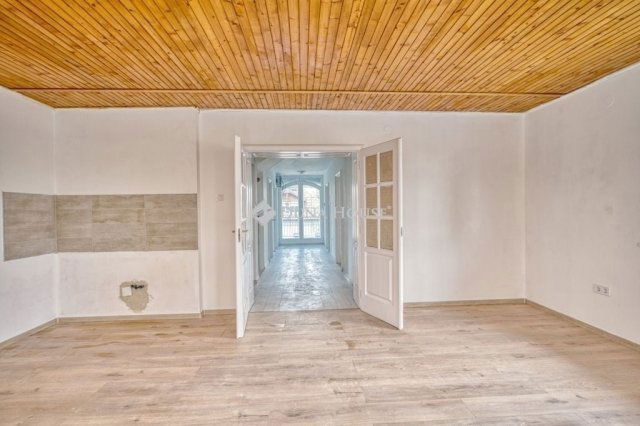 Eladó téglalakás, Budapesten, XVIII. kerületben 190 M Ft