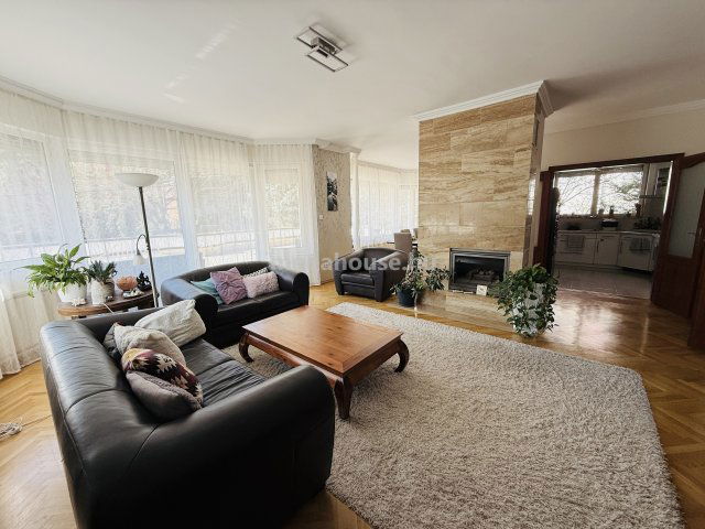 Eladó családi ház, Budapesten, XI. kerületben 490 M Ft, 7 szobás