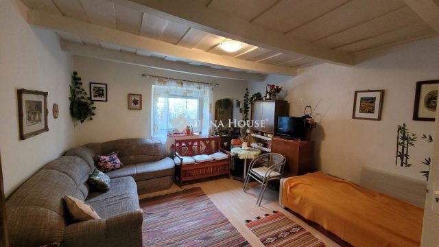 Eladó családi ház, Tápiószentmártonon 26.9 M Ft, 1 szobás