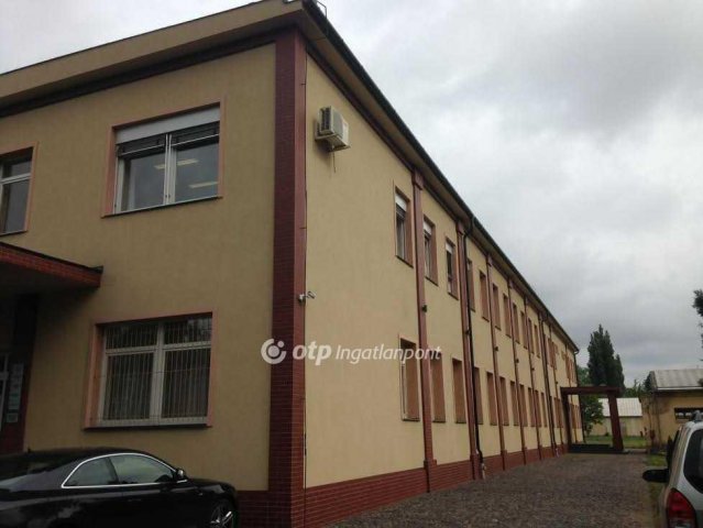 Kiadó iroda, Debrecenben 141 E Ft / hó, 1 szobás