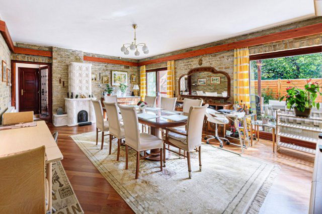 Eladó családi ház, Csobánkán 149 M Ft, 5 szobás