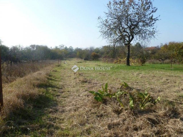 Eladó telek, Budapesten, XVII. kerületben 9.9 M Ft