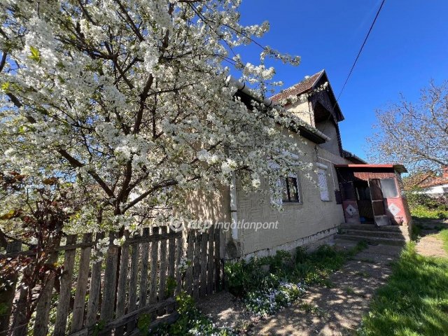 Eladó családi ház, Tiszavasváriban 21.9 M Ft, 3 szobás