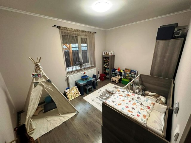 Eladó ikerház, Nyíregyházán 97.5 M Ft, 3 szobás