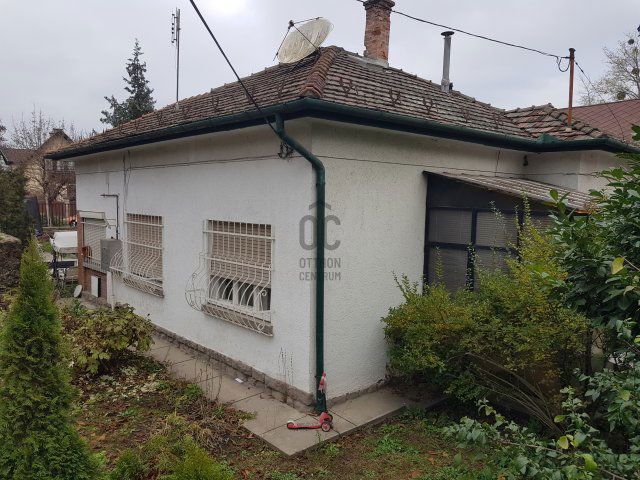 Eladó családi ház, Budapesten, III. kerületben 128 M Ft