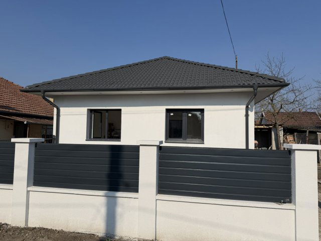 Eladó családi ház, Gyulán 69.9 M Ft, 3+1 szobás