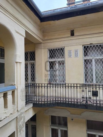 Eladó téglalakás, Budapesten, VI. kerületben 79 M Ft, 3 szobás